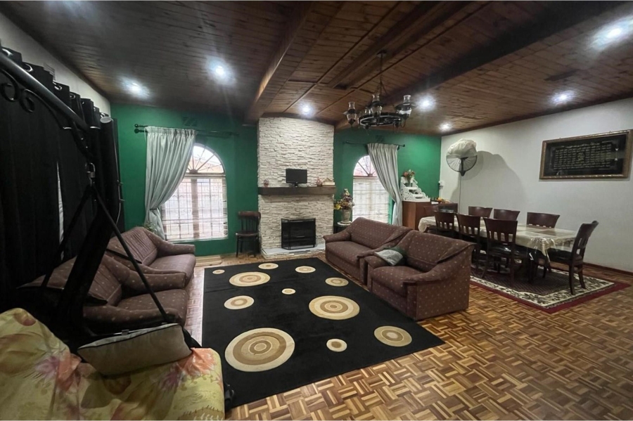 4 Bedroom Property for Sale in Newton Western Cape